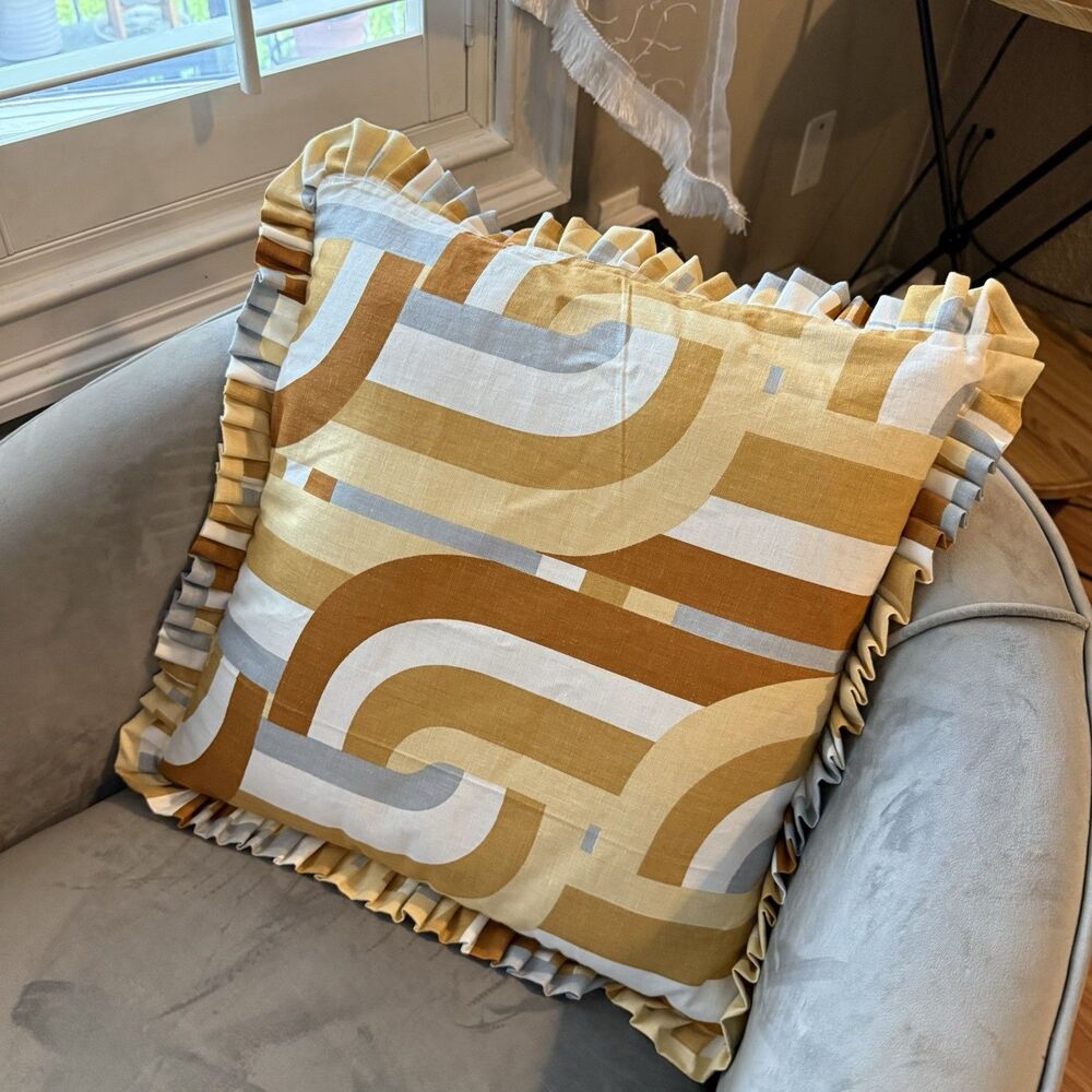 Handmade Set of 2 Throw Pillow Covers 18x18 Geometric Ruffle Trim Hidden Zipper - Picture 6 of 12